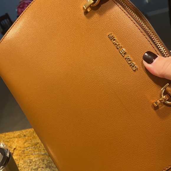 MICHAEL Michael Kors Ellis Lg Satchel Leather - Picture 13 of 14